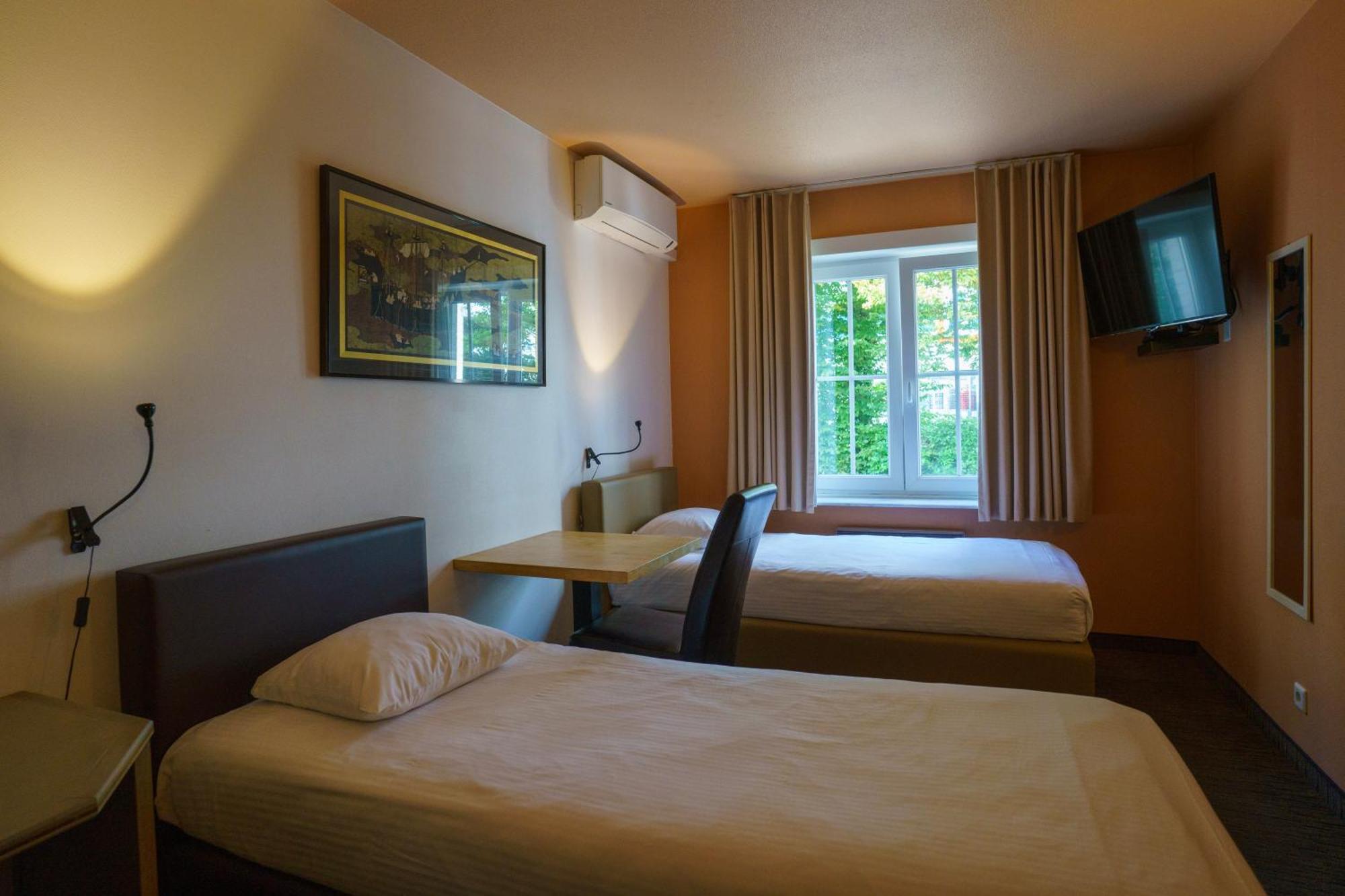 St-Janshof Hotel Waregem Dış mekan fotoğraf